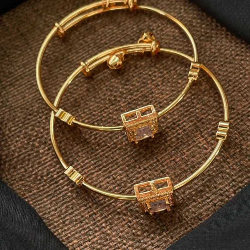 Beautiful zarcoon adjustable bangles pair