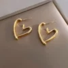 French Simple Irregular Hollow Heart-Shaped Hoop - Image 2